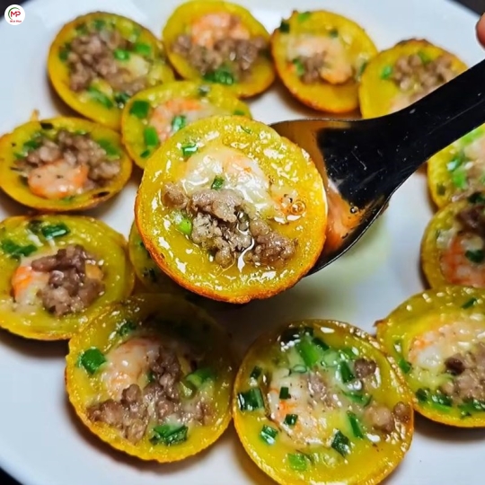 Bánh khọt tôm thịt